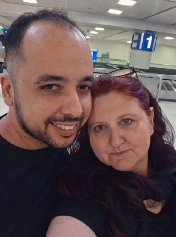 Brasileiro reencontra família após passar 10 meses sob custódia da imigração no Maine
