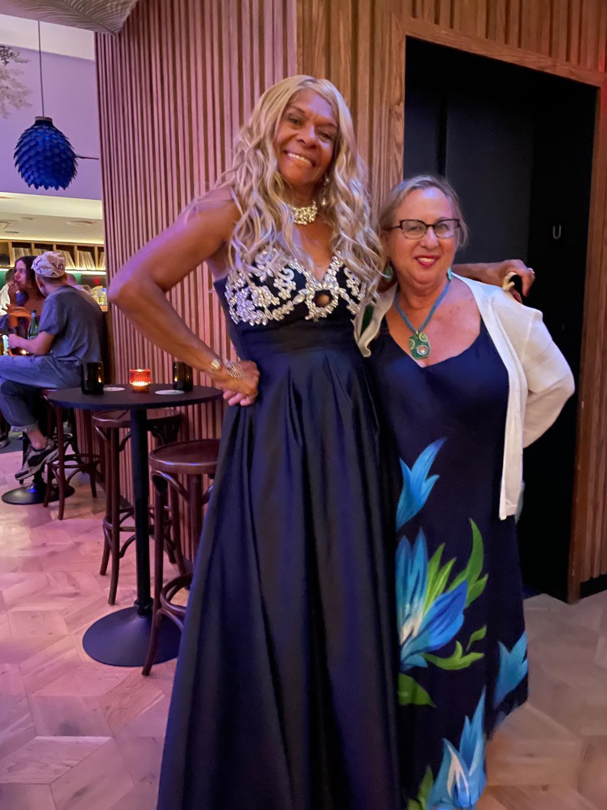Coluna Gisele Cadamuro: Ana Fernandez comemorou seu aniversario no Berimbal Midtown Manhattan