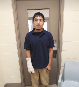 ACLU denuncia prisão de jovem de 18 anos por agentes do ICE no Colorado