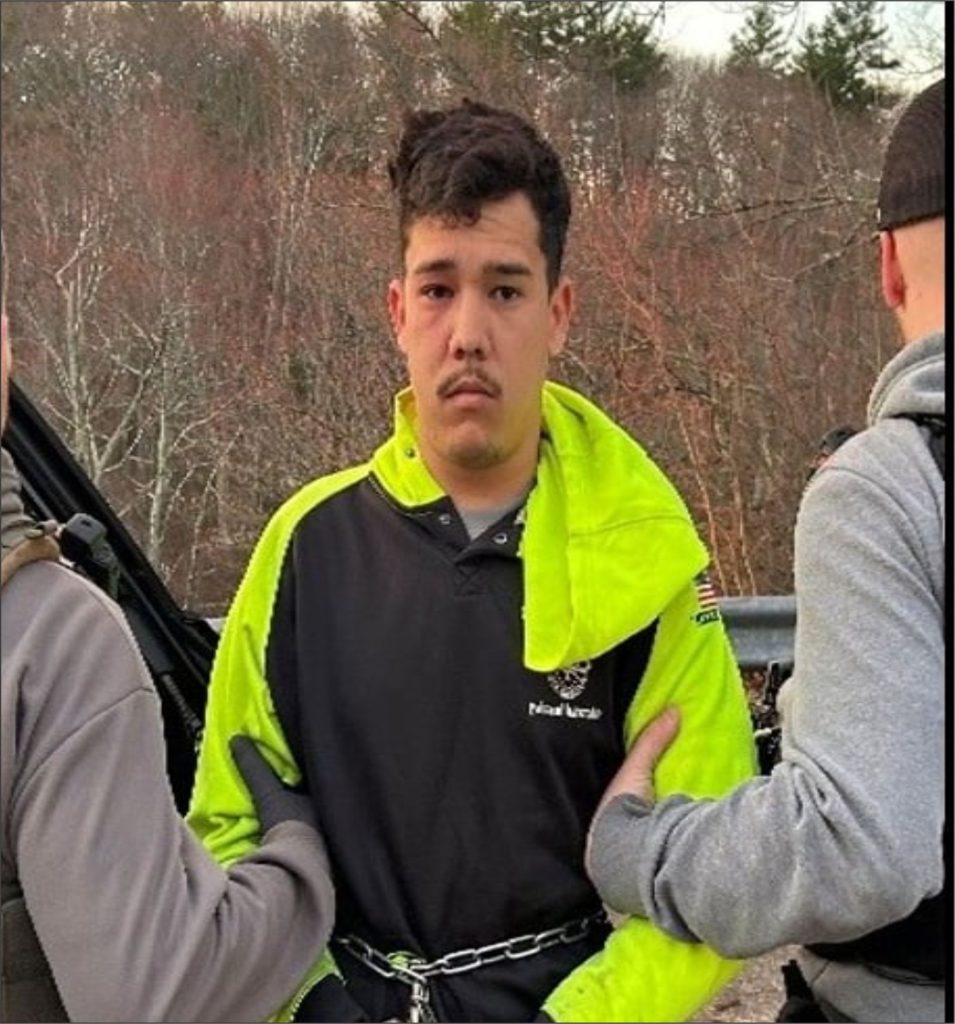 Brasileiro procurado pela Justiça de Massachusetts é preso pelo ICE após faltar a audiências de processo criminal 